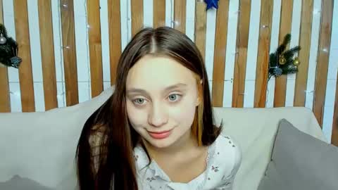 Maria online show from 12/30/24, 07:04