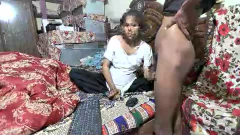 maria_khan803 online show from 02/16/26, 12:51