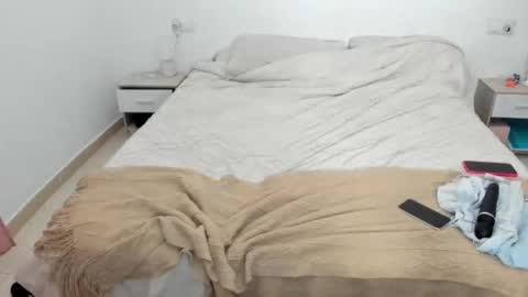 Itslablonde online show from 11/22/25, 01:15