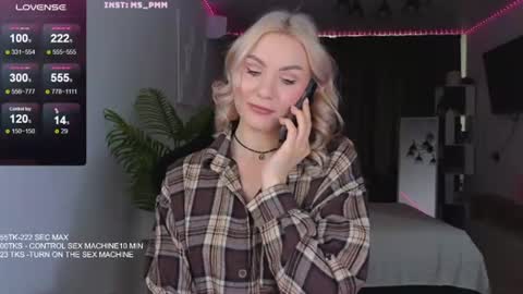 Snapshot of maria_shy_lii chatting on 06/22/26, 09:06 maria_shy_lii online show from 06/22/26, 09:06