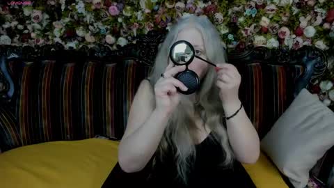 Snapshot of mariabelladonna chatting on 05/17/26, 02:13 Maria online show from 05/17/26, 02:13
