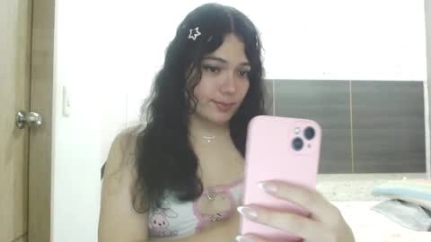 Snapshot of mariabril77 chatting on 10/17/25, 01:46 Call me Mara online show from 10/17/25, 01:46