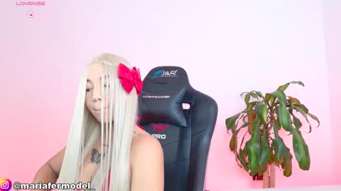 Snapshot of mariafer05 chatting on 02/03/26, 04:34 Maria Fer online show from 02/03/26, 04:34