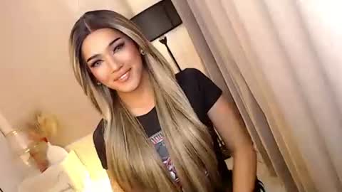 mariah_clara online show from 10/17/25, 05:48