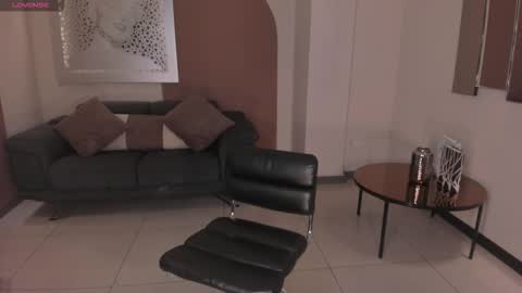 MARIA HERRERA  online show from 10/21/25, 08:31