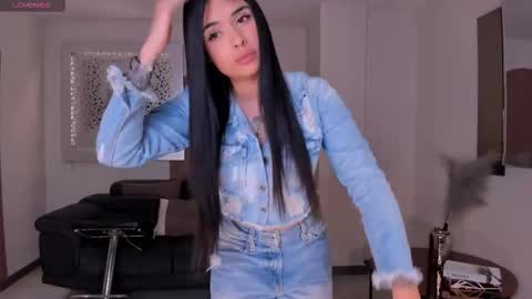 MARIA HERRERA  online show from 03/12/26, 08:48