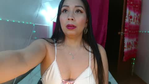 Mariajose online show from 07/18/26, 03:00