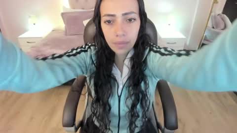 Mariam online show from 05/24/26, 03:11