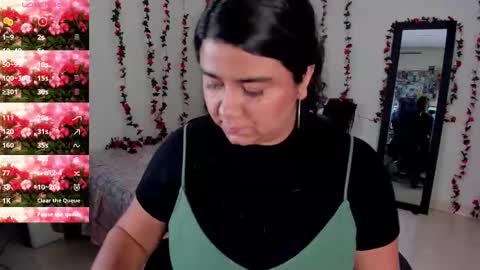 Snapshot of mariamcastillo chatting on 02/16/25, 03:47   Mariam Castiblanco online show from 02/16/25, 03:47