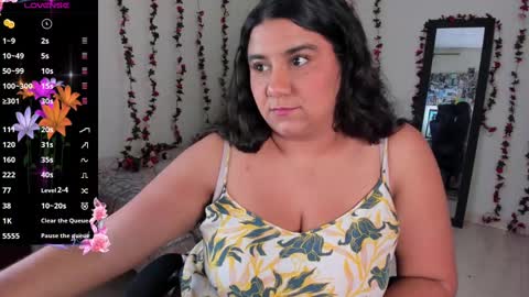 Snapshot of mariamcastillo chatting on 03/06/25, 02:30   Mariam Castiblanco online show from 03/06/25, 02:30