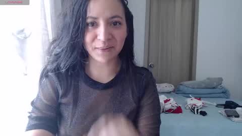 Snapshot of mariamualata chatting on 05/25/26, 05:08 mariamualata online show from 05/25/26, 05:08