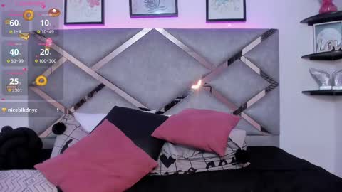 Snapshot of marian_pinzon chatting on 01/15/25, 08:51 Marian online show from 01/15/25, 08:51