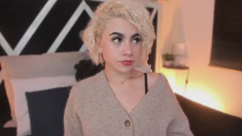 Marian online show from 12/14/25, 02:39