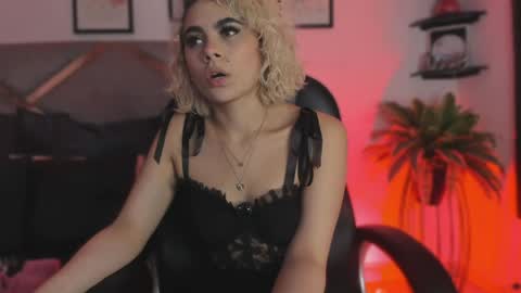 Marian online show from 04/08/26, 07:14