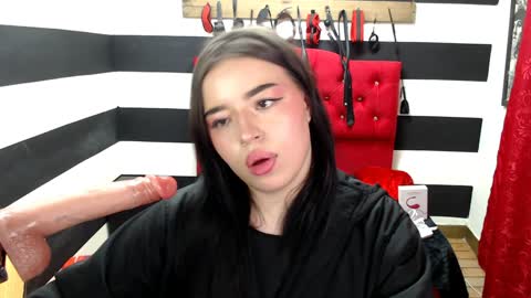 Marian online show from 02/04/25, 09:07