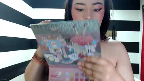 Marian online show from 03/08/25, 04:23