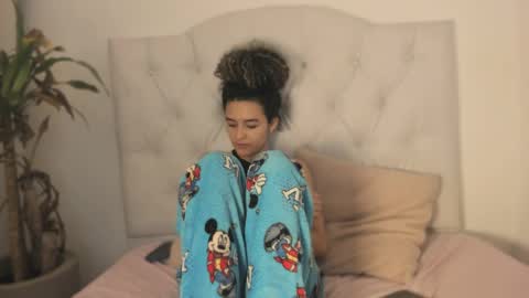 Marian online show from 04/16/26, 12:50