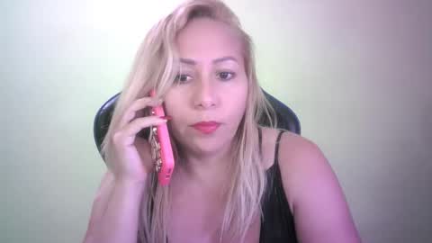 mariana995649 online show from 11/20/25, 02:06