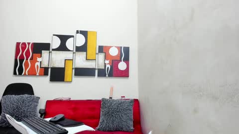 mariana_16_ online show from 02/07/25, 09:04