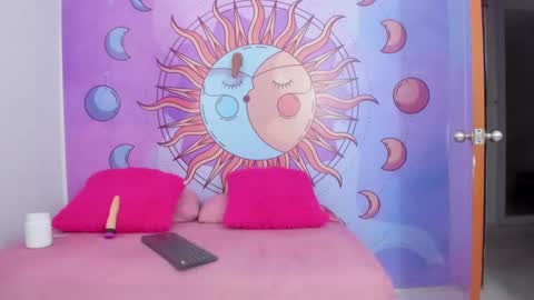 mariana_16_ online show from 09/09/25, 07:24