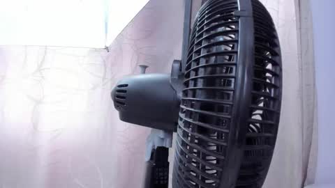 mariana_16_ online show from 10/11/25, 10:08