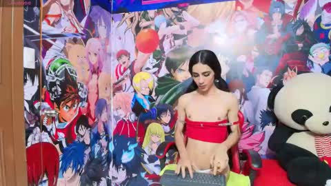 mariana_16_ online show from 11/29/25, 08:34