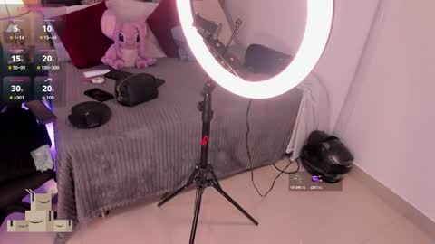 Snapshot of mariana_c chatting on 09/29/25, 02:55 Mar y online show from 09/29/25, 02:55