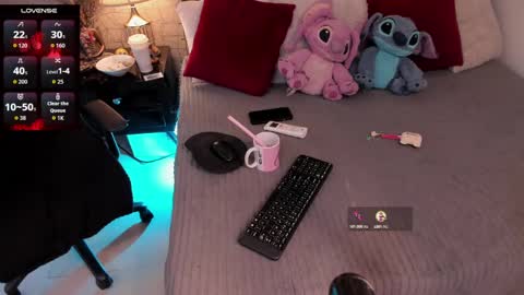 Snapshot of mariana_c chatting on 10/03/25, 03:20 Mar y online show from 10/03/25, 03:20