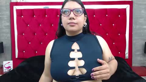 Mariana Dolce online show from 03/06/26, 02:24