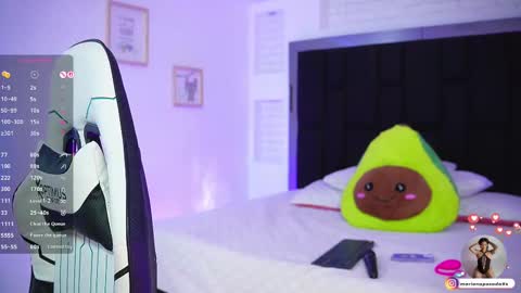 Mariana  online show from 09/23/25, 07:06