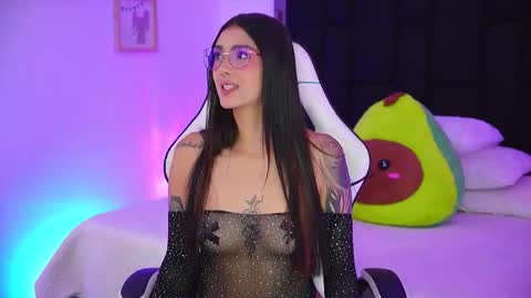 Mariana  online show from 01/31/26, 07:11