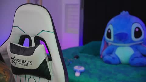 Mariana  online show from 04/24/26, 11:45