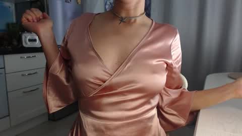 MarianaMur online show from 10/10/25, 06:12