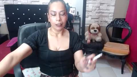 mariana_night online show from 11/09/25, 05:28