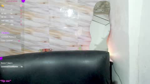 Snapshot of mariana_turner chatting on 01/22/25, 01:42 Mariana turner online show from 01/22/25, 01:42