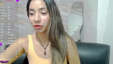 Snapshot of mariana_turner chatting on 02/06/25, 03:06 Mariana turner online show from 02/06/25, 03:06