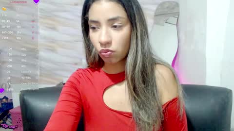 Snapshot of mariana_turner chatting on 02/20/25, 03:01 Mariana turner online show from 02/20/25, 03:01