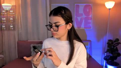 Snapshot of marianadolll chatting on 02/23/26, 12:13 Mariana online show from 02/23/26, 12:13