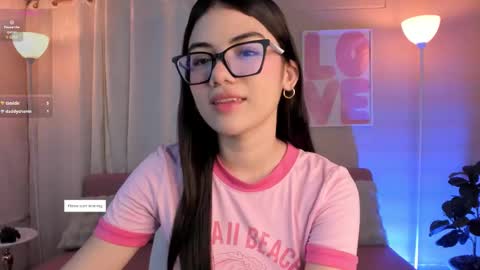 Mariana online show from 03/15/26, 12:11