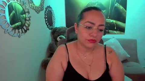 Mariana Lopez online show from 05/20/26, 11:55