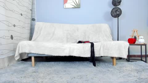 Mariana Vargas online show from 04/08/26, 08:42