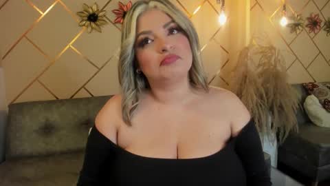 marianeporter online show from 12/18/25, 05:13