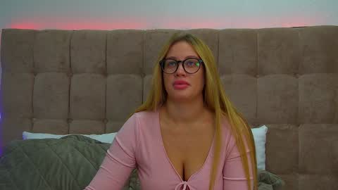 Maria online show from 02/04/25, 06:46