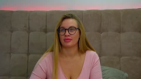 Maria online show from 02/04/25, 04:08