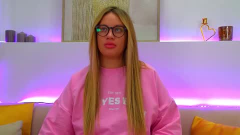 Maria online show from 02/09/25, 09:28