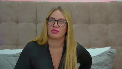 Maria online show from 02/28/25, 06:31