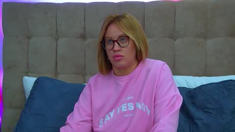 Maria online show from 09/11/25, 06:35