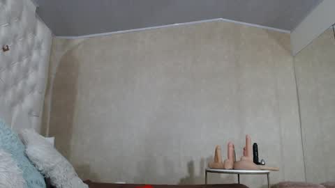 la crespa x online show from 03/16/26, 12:20