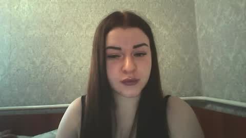 Snapshot of mariangloom chatting on 04/04/26, 07:28 mariangloom online show from 04/04/26, 07:28