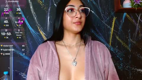 Marian online show from 01/20/25, 11:21